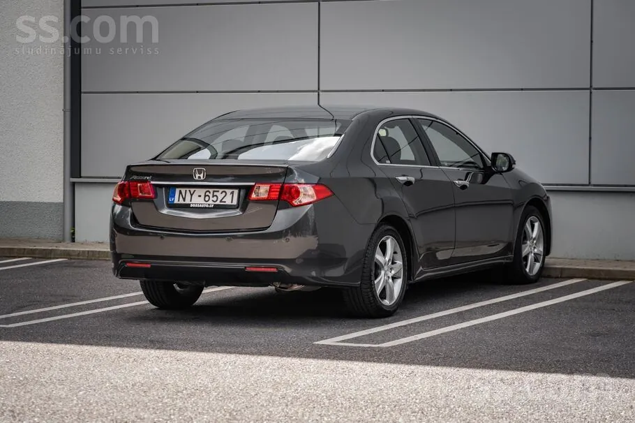 Honda Accord 2013 photo 4