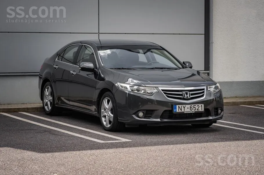 Honda Accord 2013 photo 3