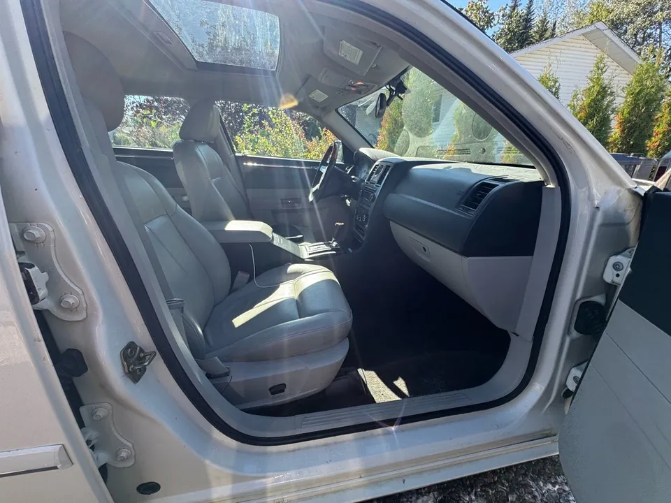 Chrysler 300 2005 photo 5