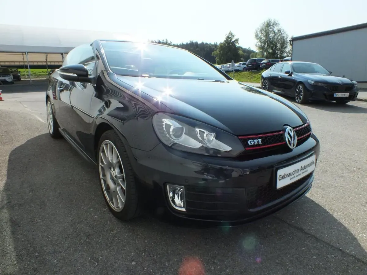 Volkswagen Golf 2012 photo 2