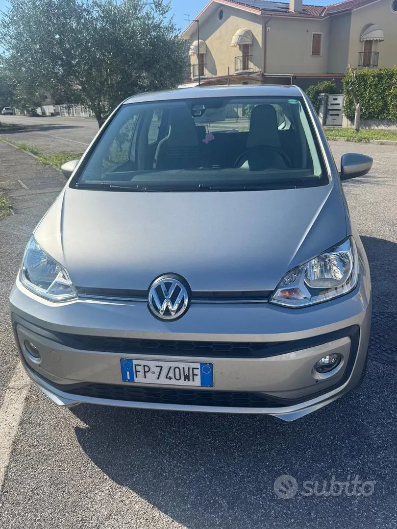Volkswagen Up