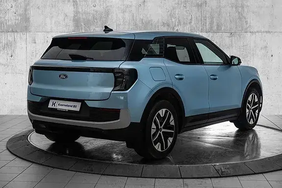Ford Explorer 2026 photo 5