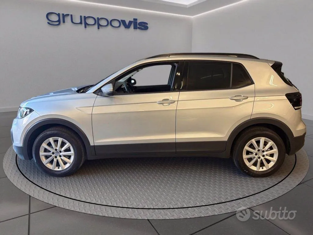 Volkswagen T-Cross 2021 photo 2