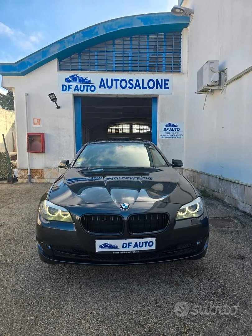 BMW 528I