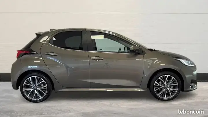 Toyota Yaris 2021 photo 4
