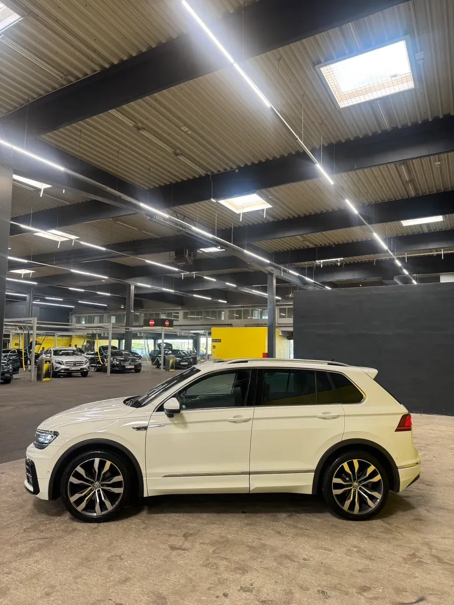Volkswagen Tiguan 2017 photo 2