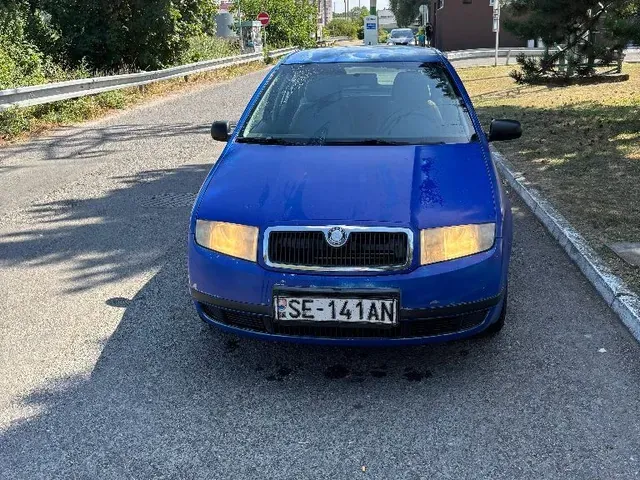 Skoda Fabia 2002 photo 3