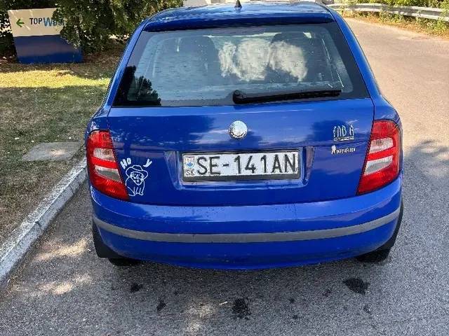 Skoda Fabia 2002 photo 4