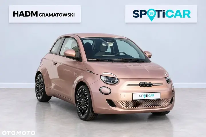 Fiat 500E