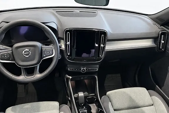 Volvo Xc40 2025 photo 5