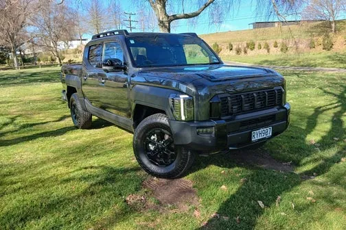 Kia Tasman