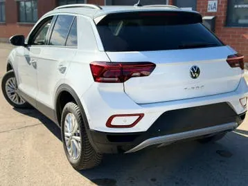 Volkswagen T-Roc 2024 photo 3