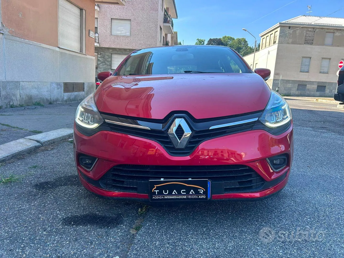 Renault Clio 2017 photo 2
