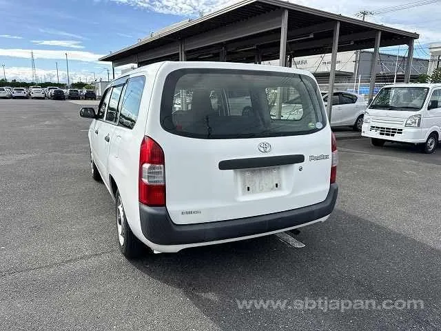 Toyota Probox Van 2015 photo 3