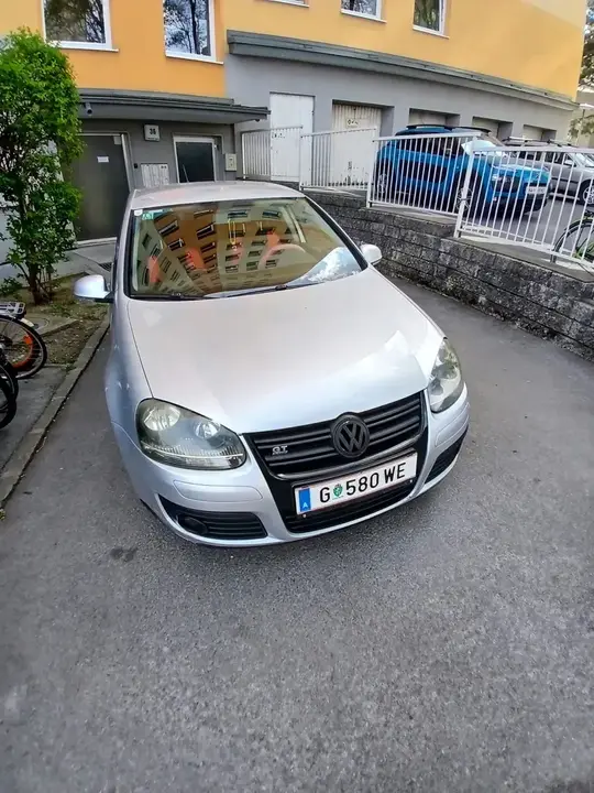 Volkswagen Golf 2007 photo 2