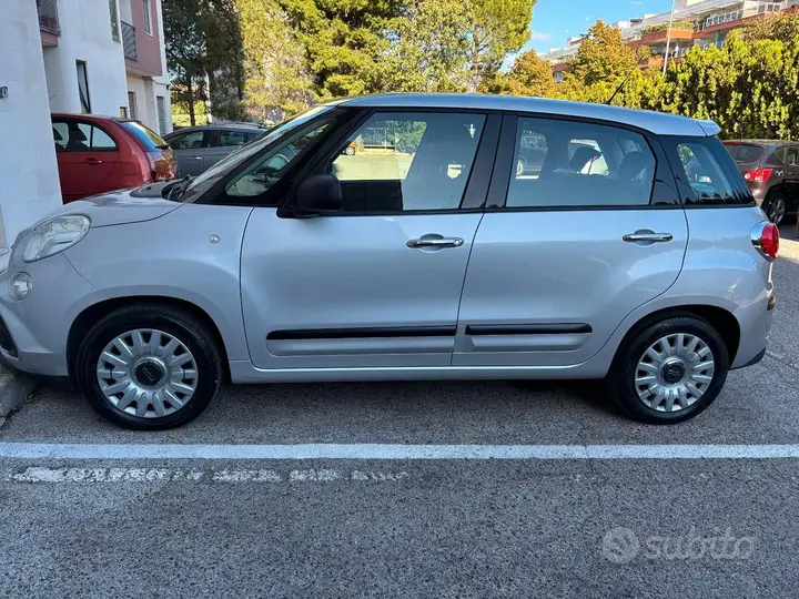 Fiat 500L 2019 photo 2