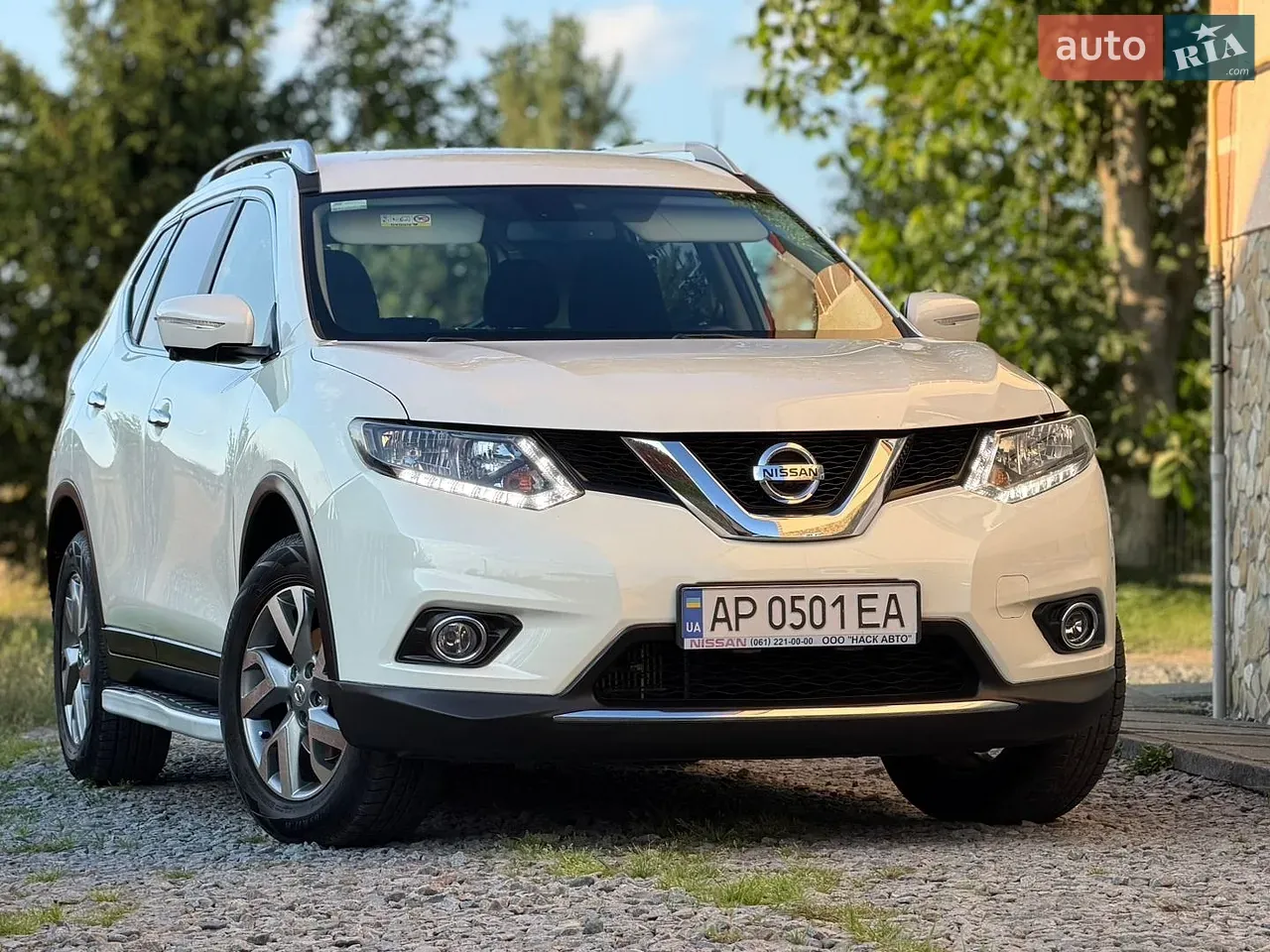 Nissan X-Trail 2016 photo 2