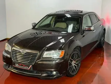 Lancia Thema 2013 photo 2