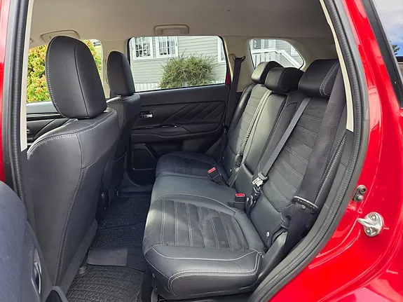 Mitsubishi Outlander 2018 photo 4