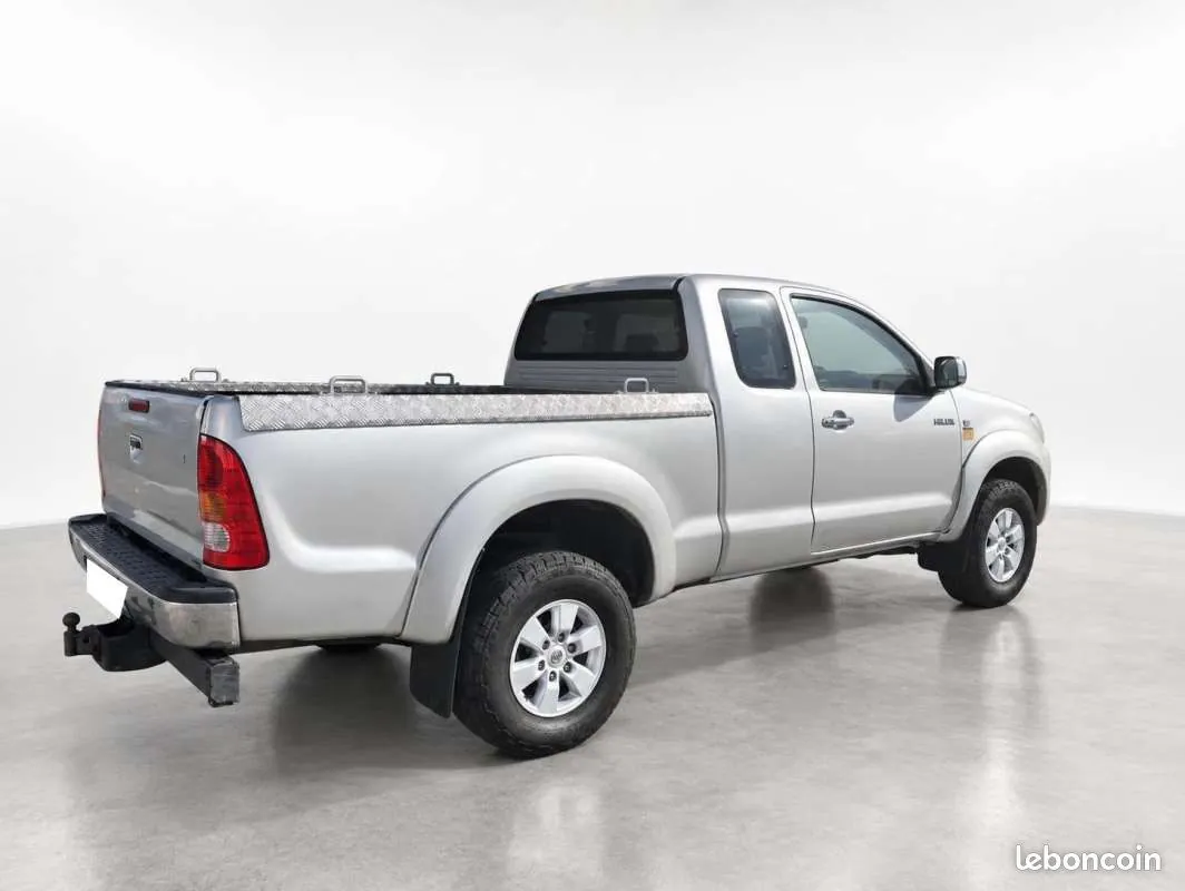 Toyota Hilux 2011 photo 2