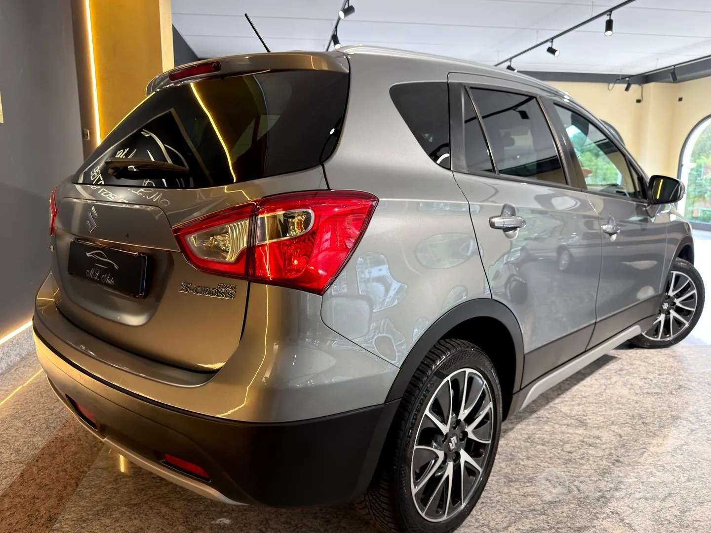 Suzuki S-Cross 2016 photo 2