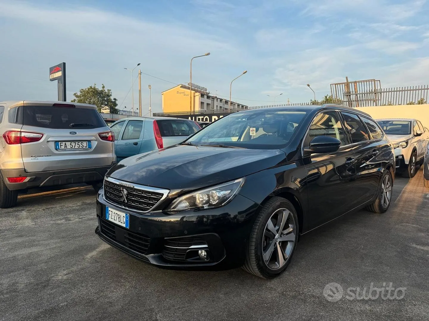 Peugeot 308 2019 photo 2