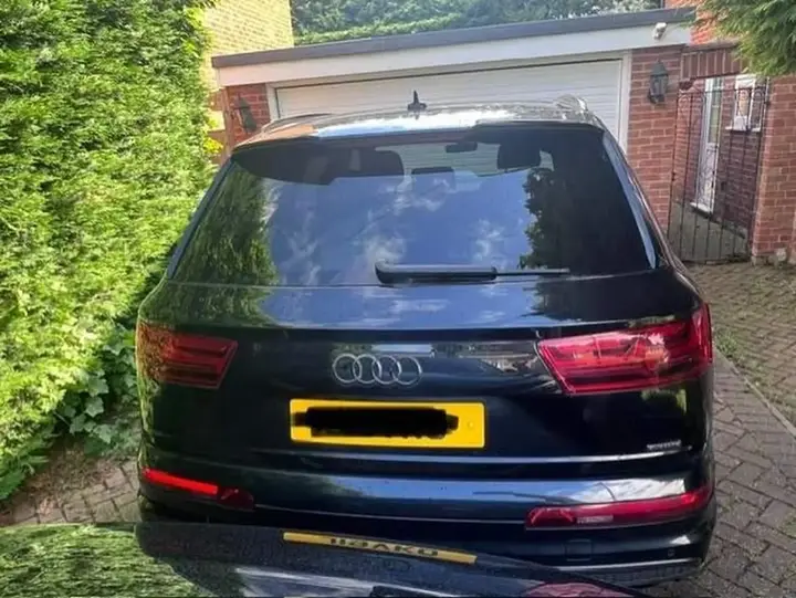 Audi Q7 2016 photo 2