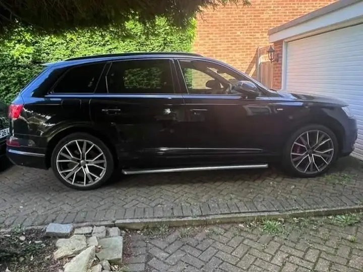 Audi Q7 2016 photo 3