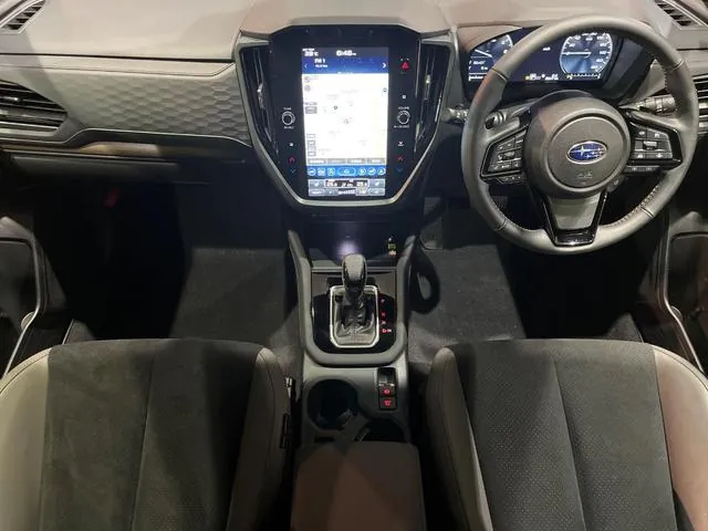Subaru Forester 2025 photo 2