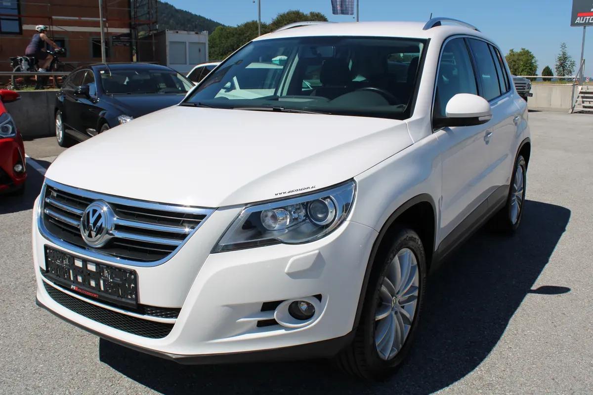 Volkswagen Tiguan 2010 photo 2