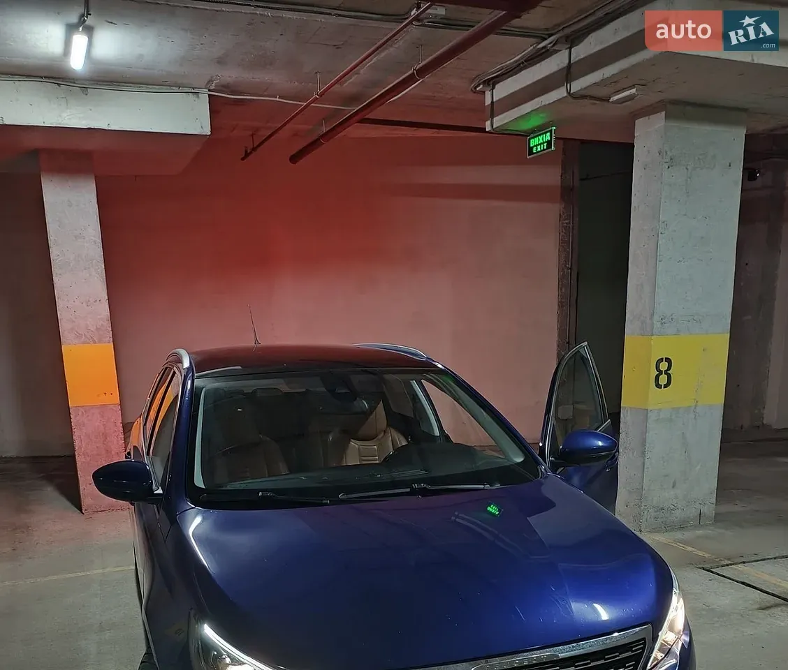 Peugeot 308 2018 photo 3