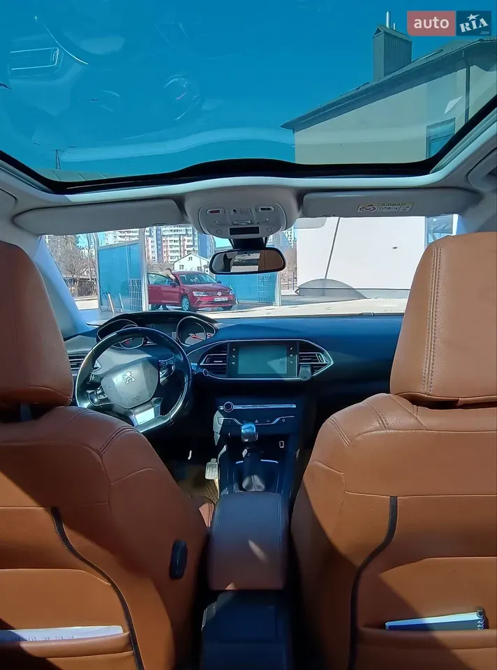 Peugeot 308 2018 photo 4