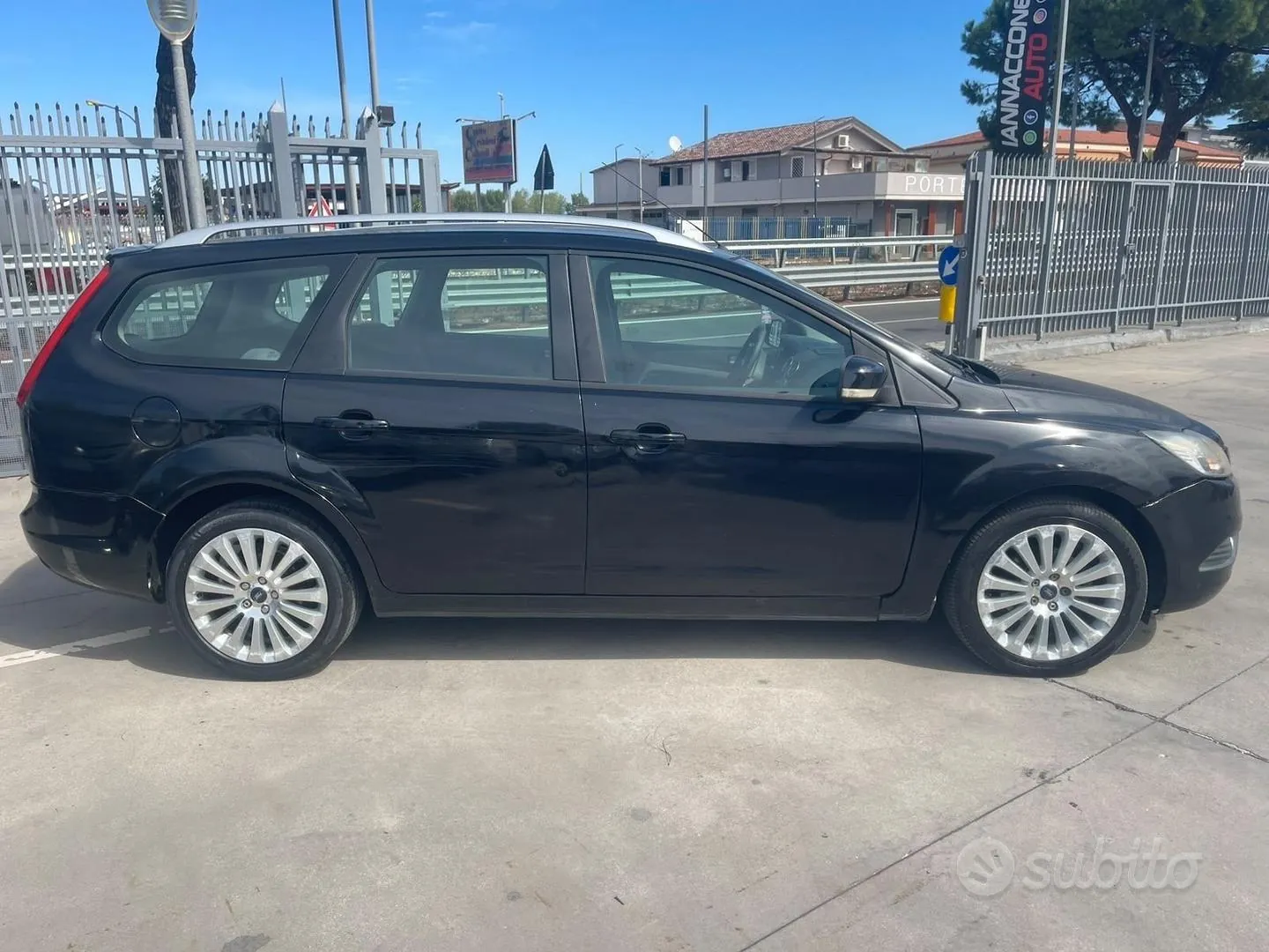 Ford Focus 2008 photo 3