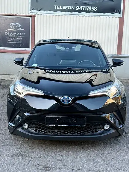 Toyota C-Hr 2018 photo 2