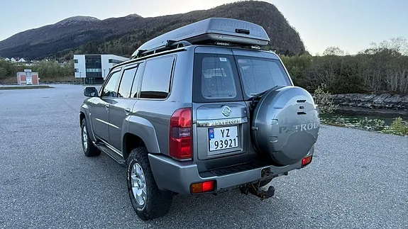 Nissan Patrol 2005 photo 3