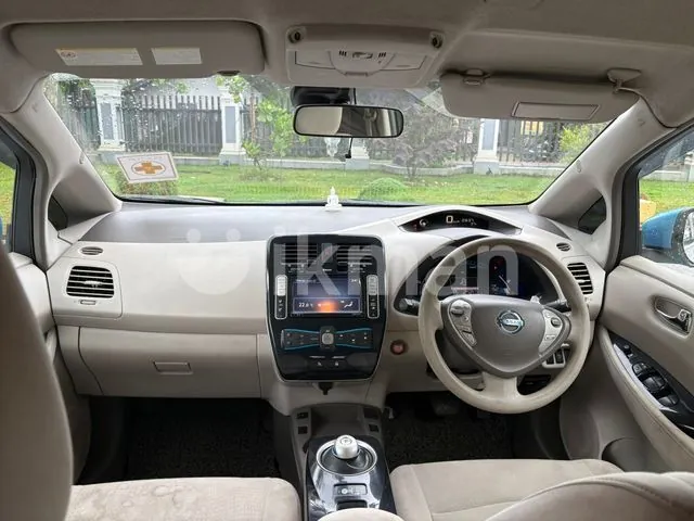 Nissan Leaf 2013 photo 3