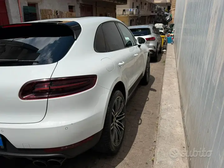 Porsche Macan 2017 photo 4