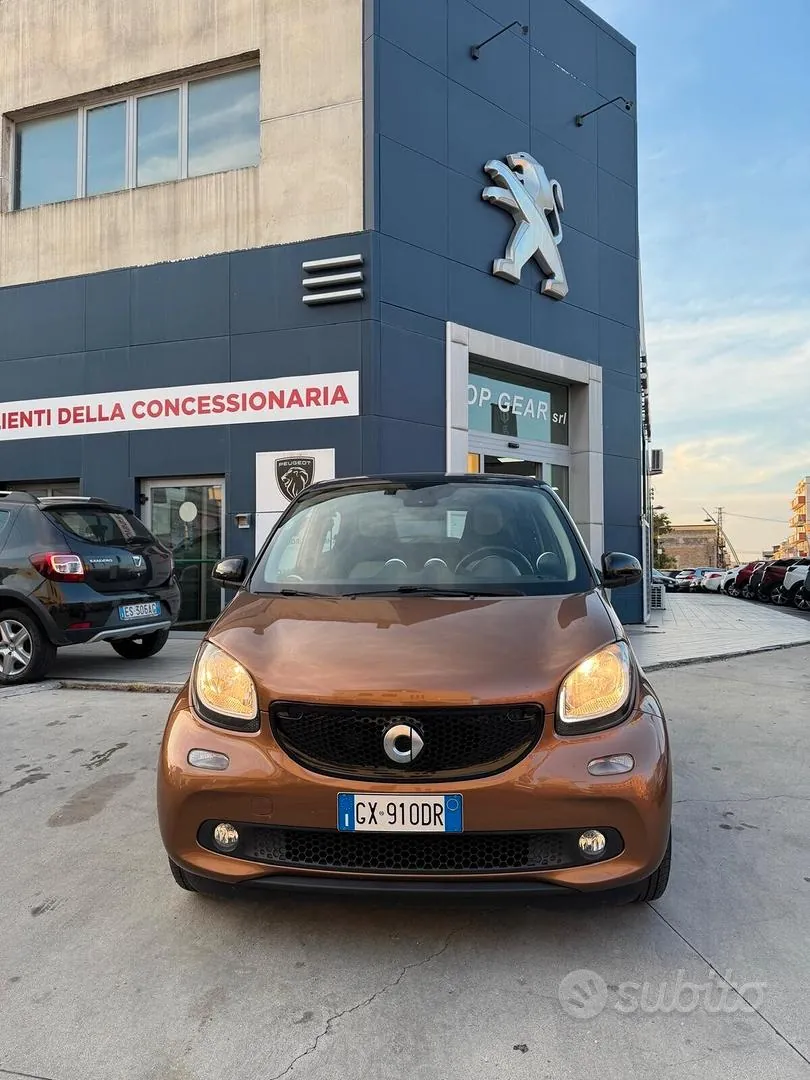 Smart Forfour 2015 photo 2