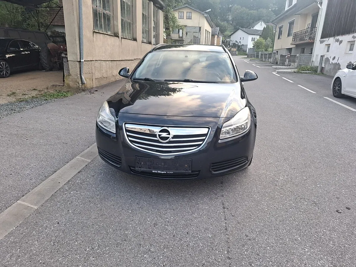 Opel Insignia 2012 photo 3