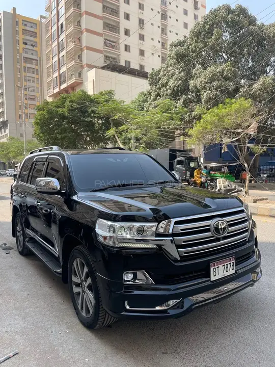 Toyota Land Cruiser