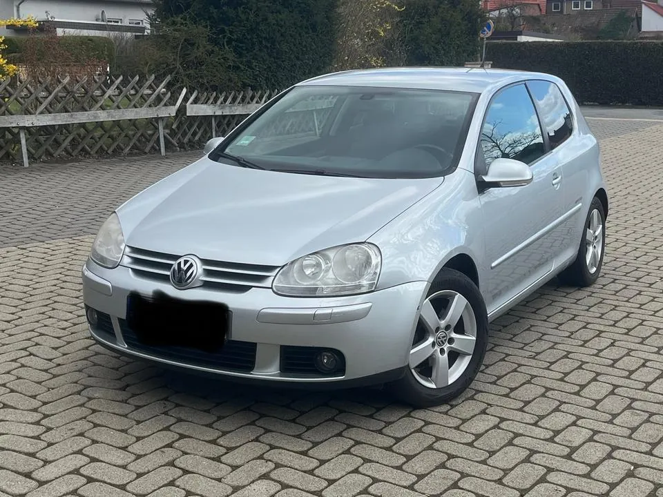 Volkswagen Golf V