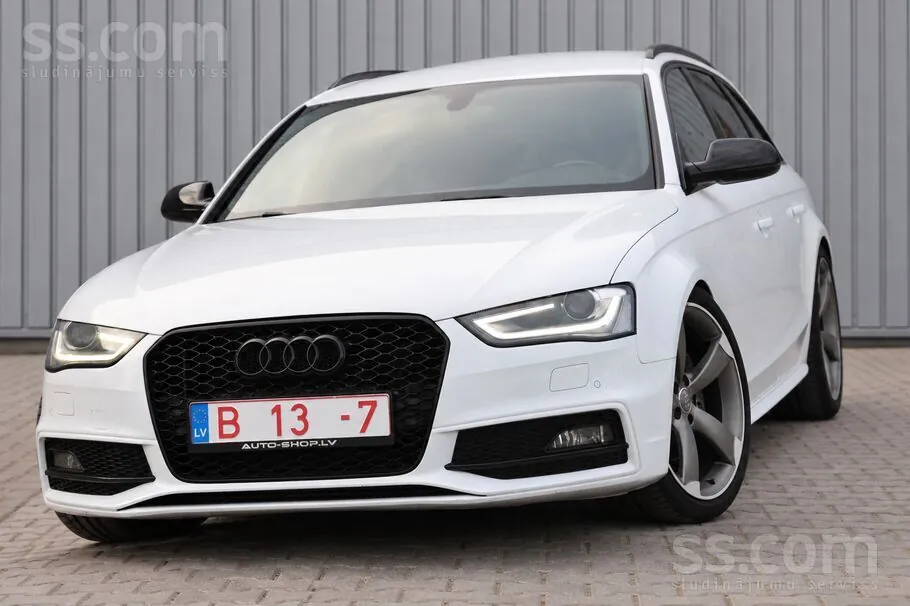 Audi A4 2013 photo 2