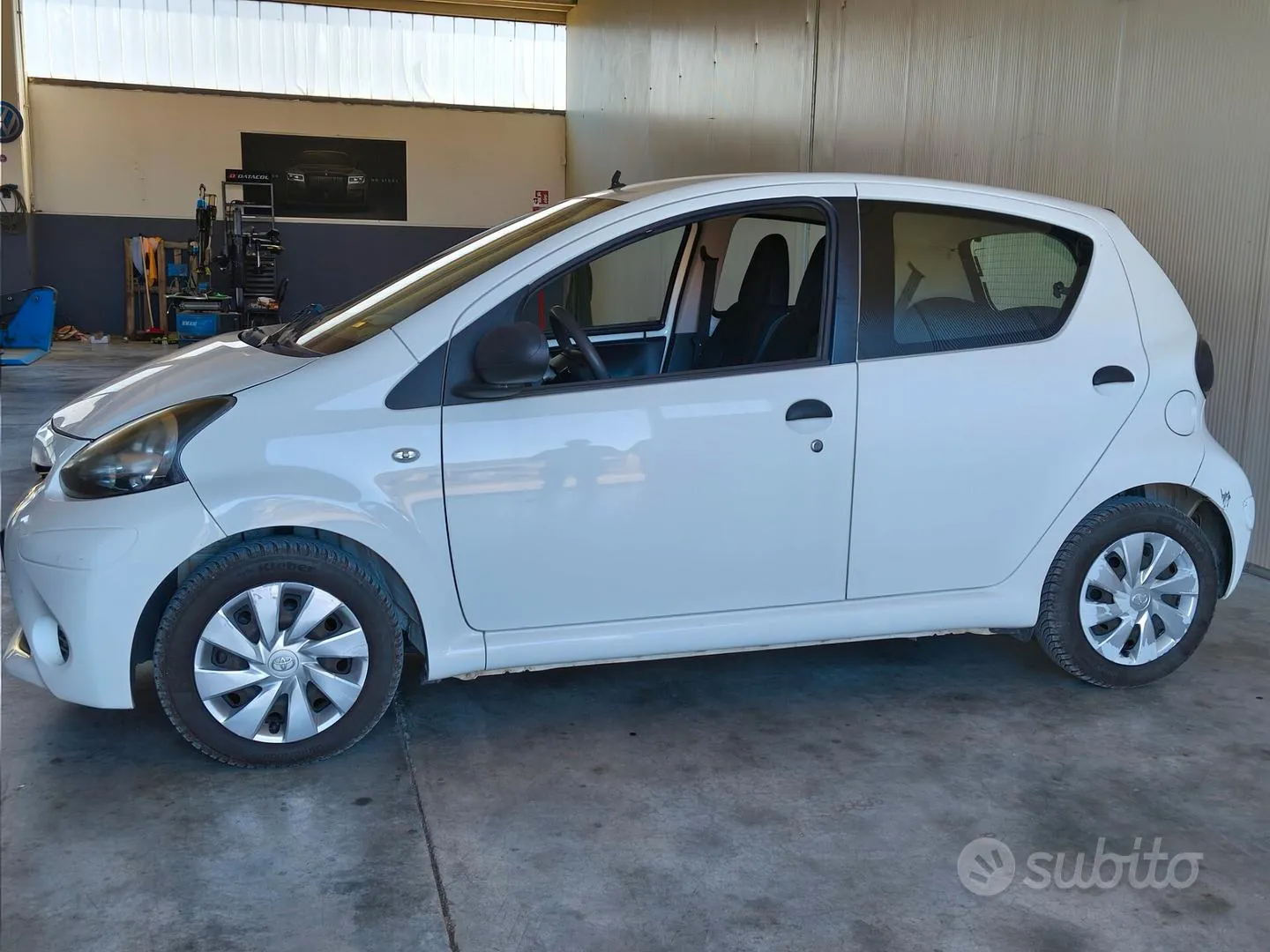 Toyota Aygo 2012 photo 3