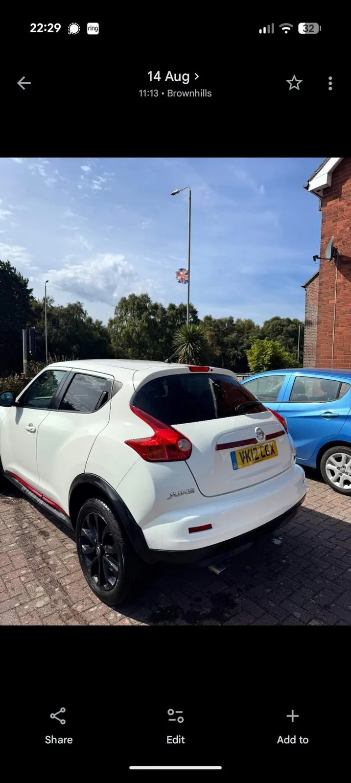 Nissan Juke 2012 photo 2