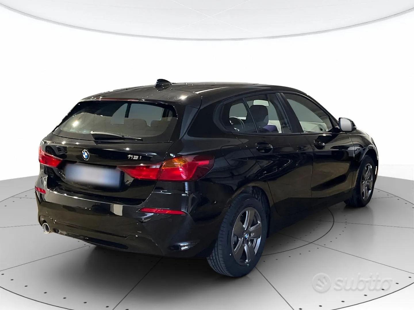 BMW 1 Series 2023 photo 3