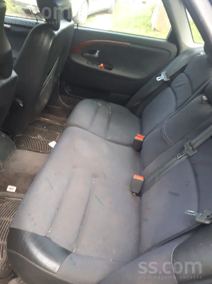Volvo S40 1997 photo 5