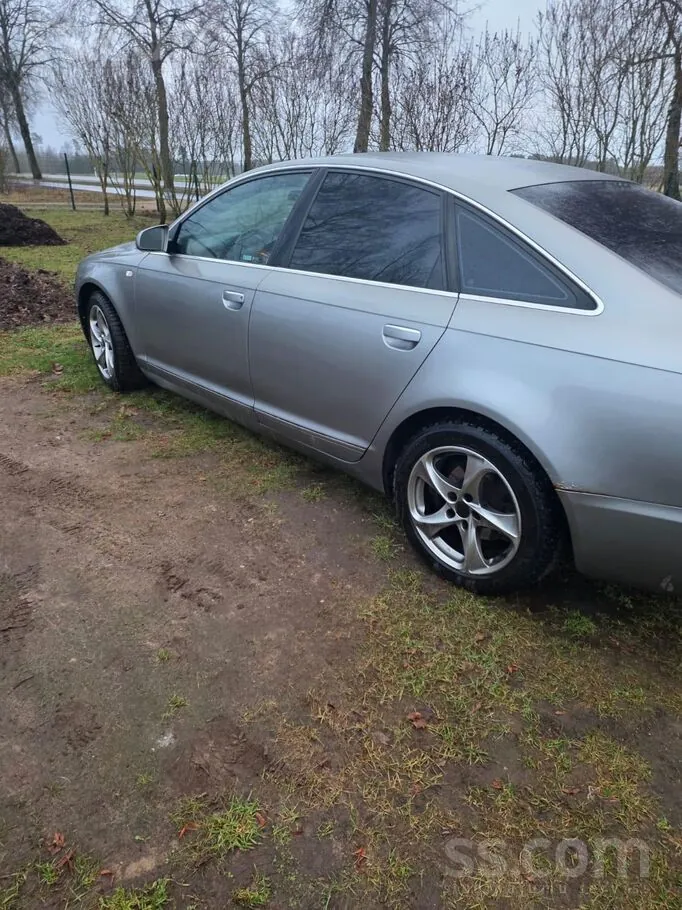Audi A6 2004 photo 2