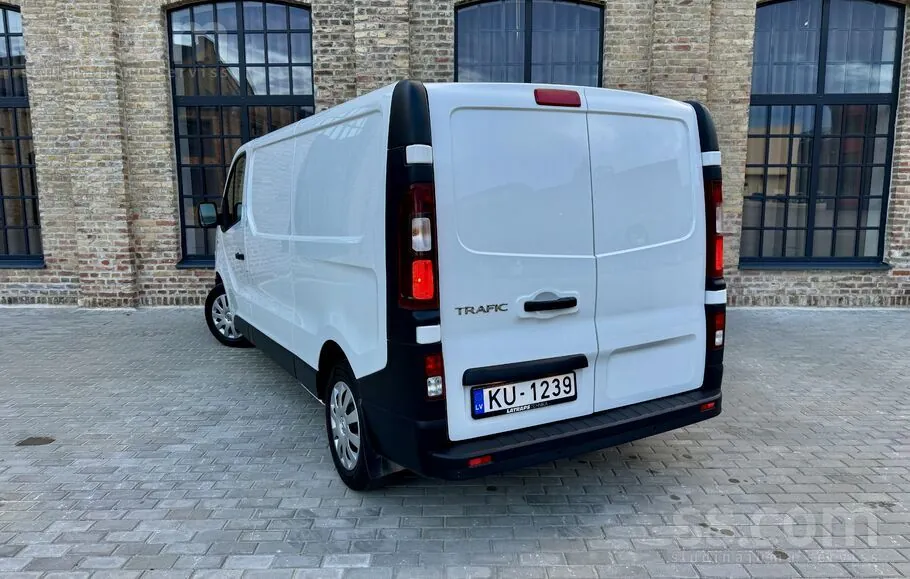 Renault Trafic 2017 photo 3