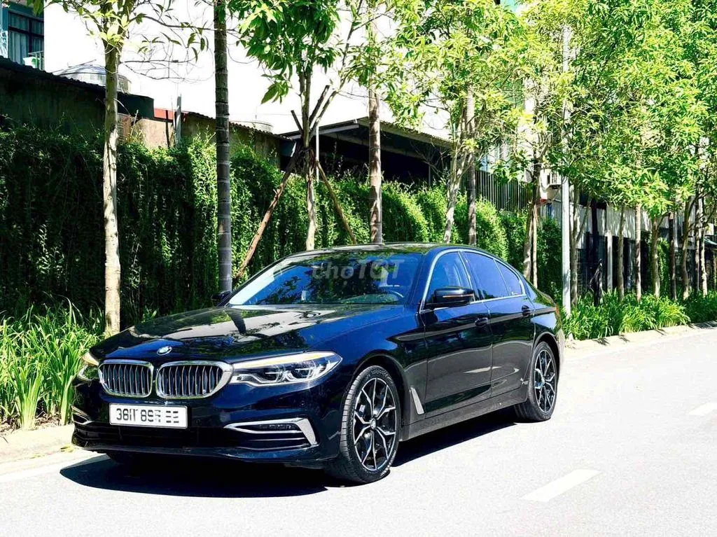 BMW 530I