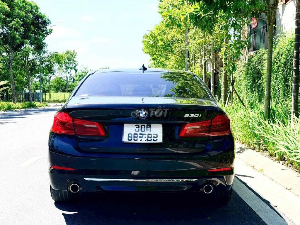 BMW 530I 2019 photo 4